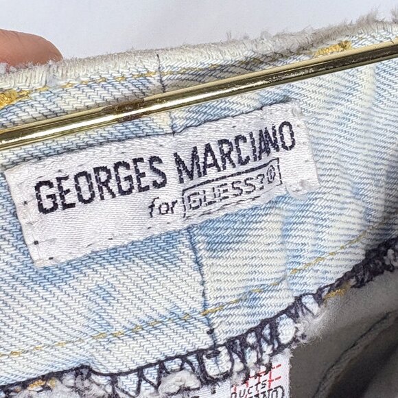 Vintage Guess Womens Light Wash 1050 High Waisted Rise Logo Patch Jeans 27 27" - Picture 5 of 16